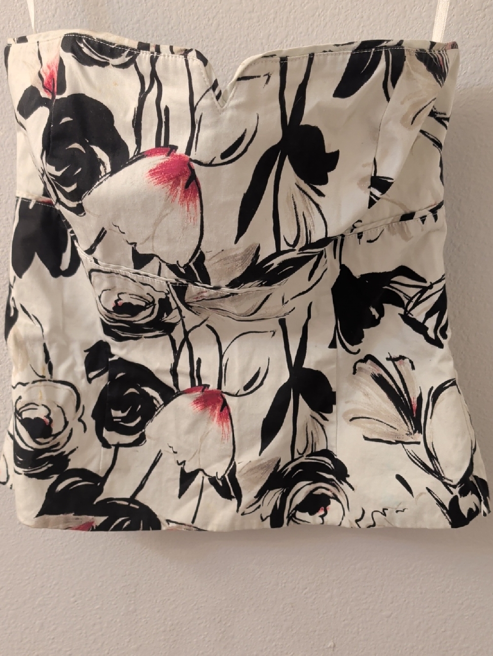White House Black Market Off-White Strapless Bustier Top